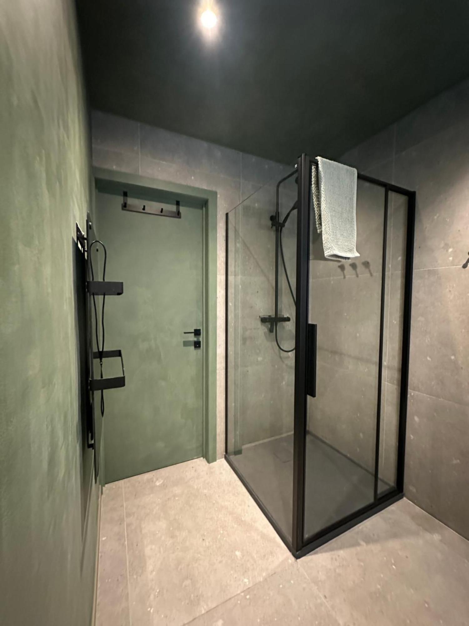 Studio By Aimee - 20M From The Beach & In City Centre! Ostenda Zewnętrze zdjęcie